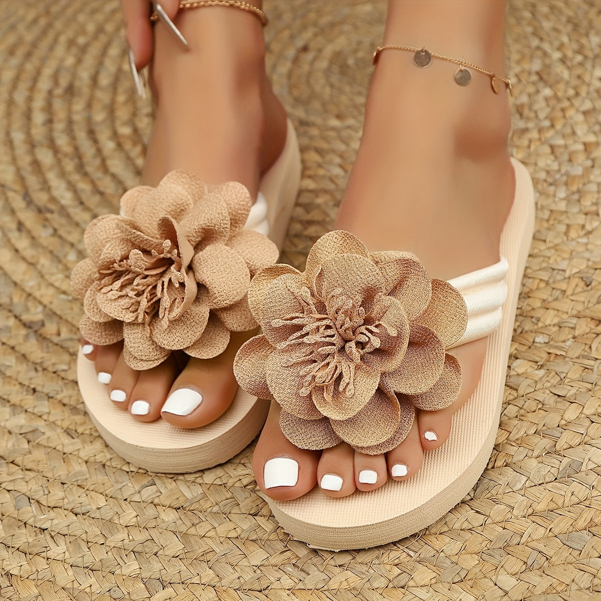Comfortable Women's Floral Summer Slippers - Pexav