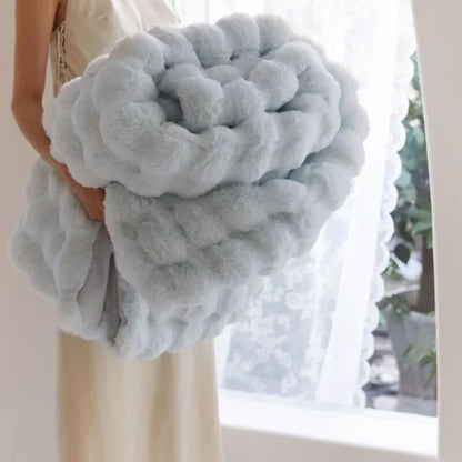 Warm Fuzzy Throw Blanket for Winter Comfort