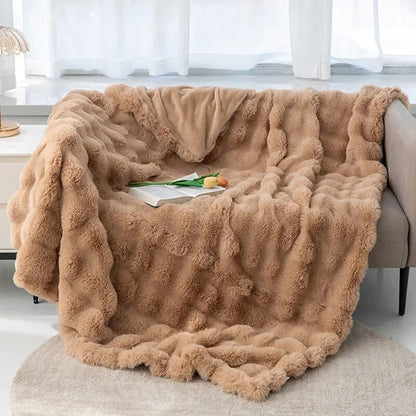 Warm Fuzzy Throw Blanket for Winter Comfort