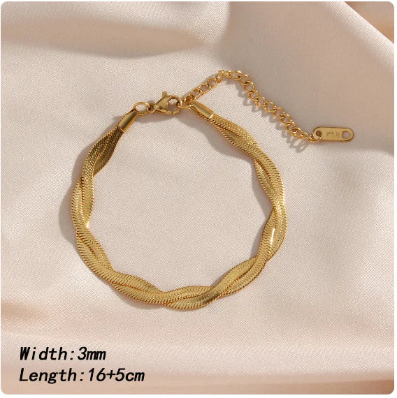 Twist Necklace and Bracelet Set | Elegant Jewellery-Nora Luxe