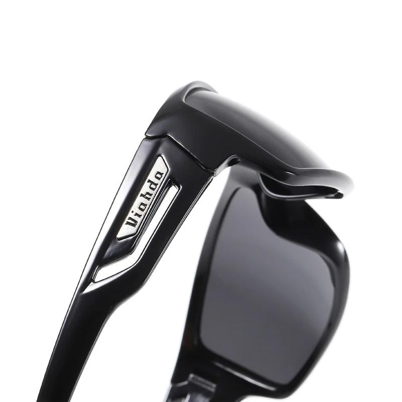 Stylish Polarized Aviator Shades for Men Women