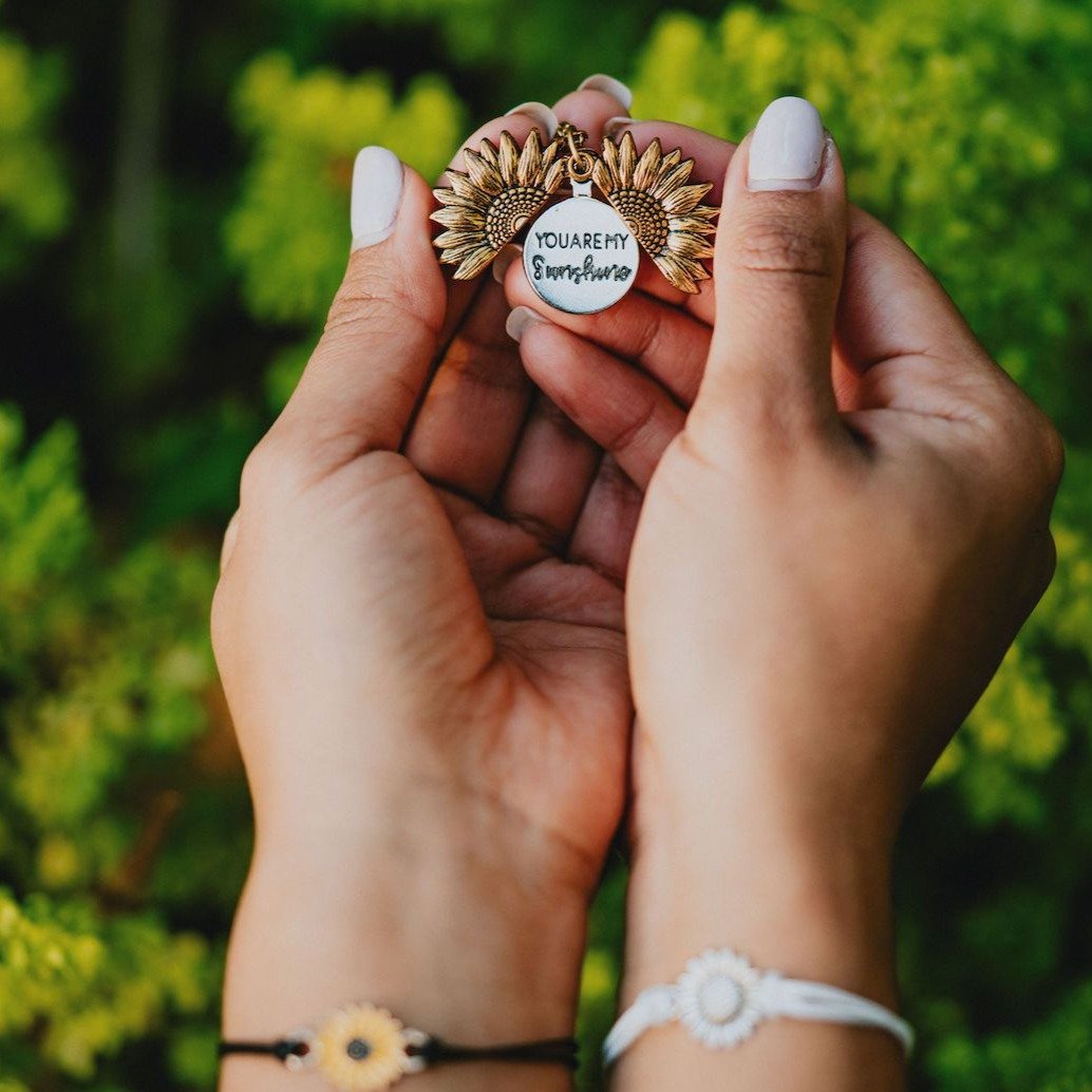 "You Are My Sunshine" Ladies' Necklace - Solara-Nora Luxe